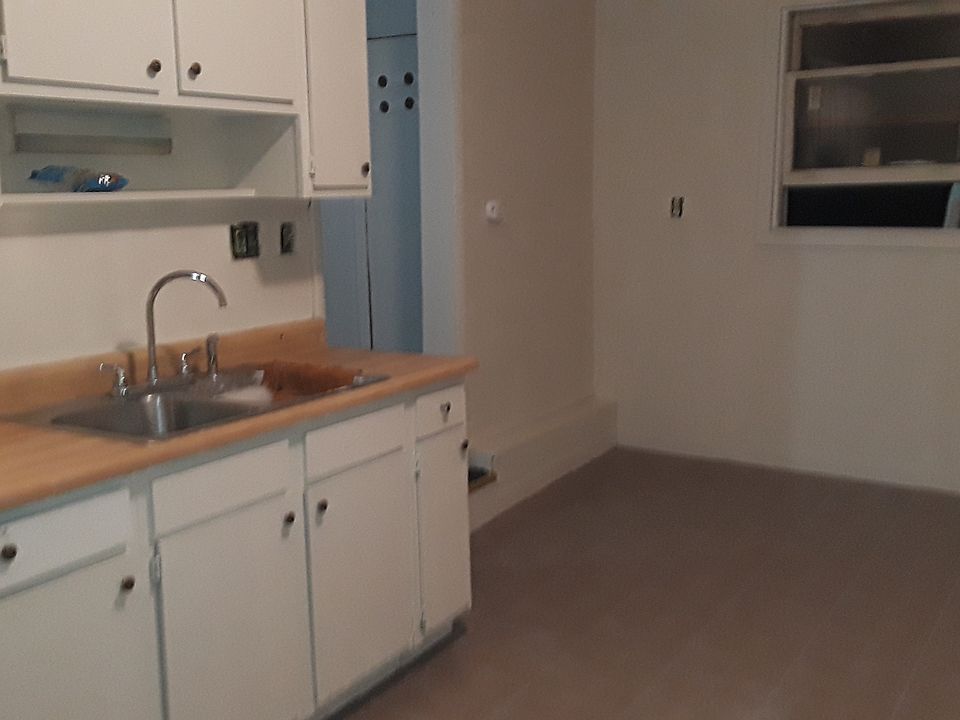 1st image of 22 Crandall St
