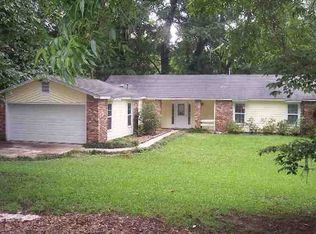 1318 Francisco Dr, Tallahassee, FL 32304