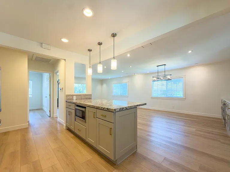 17631 Willard St — Photo 15
