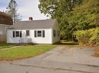 7 Wilbur Ave, Dartmouth, MA 02747
