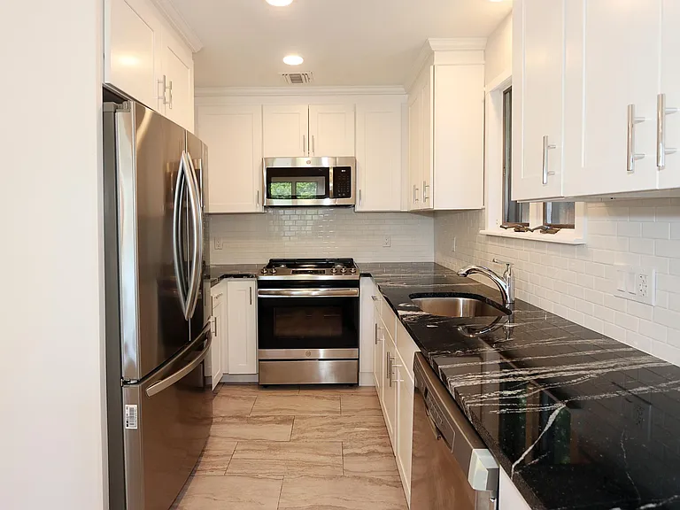 77 Juniper Rd #2 — Photo 10