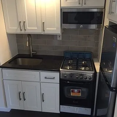 Rented by Reliance Realty Partners LLC  | media 5