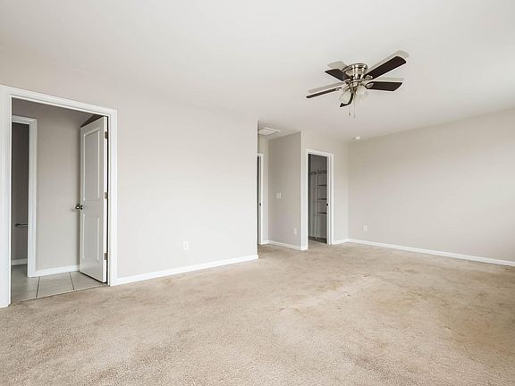 4th image of 402 Bering Ln
