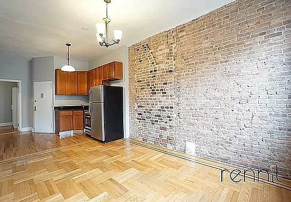 3rd image of 354 S 4th St #8B
