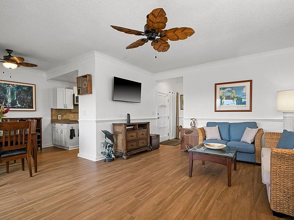 3rd image of 4460 Nehe Rd #104