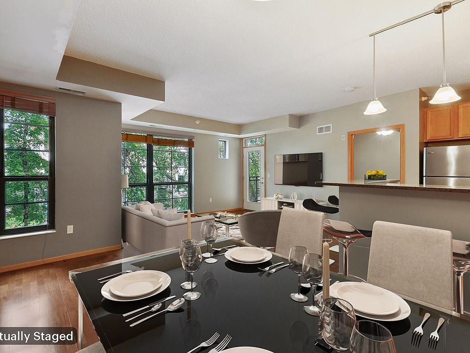 1st image of 2565 Franklin Ave APT 213