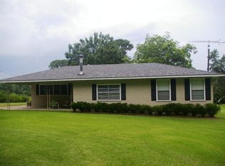 1089 McKenzie Rd, McComb, MS 39648