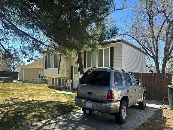 2nd image of 10522 S Crocus St