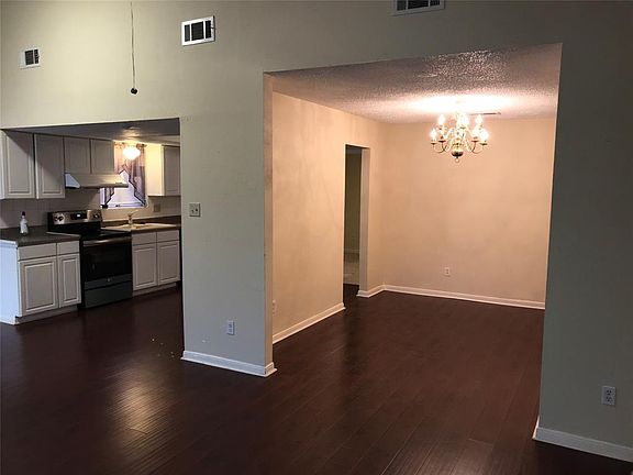 5th image of 7418 Soledad Dr