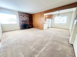 800 Roswell Ave #4, Long Beach, CA 90804