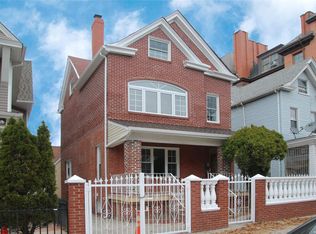 271 Arlington Ave, Brooklyn, NY 11208