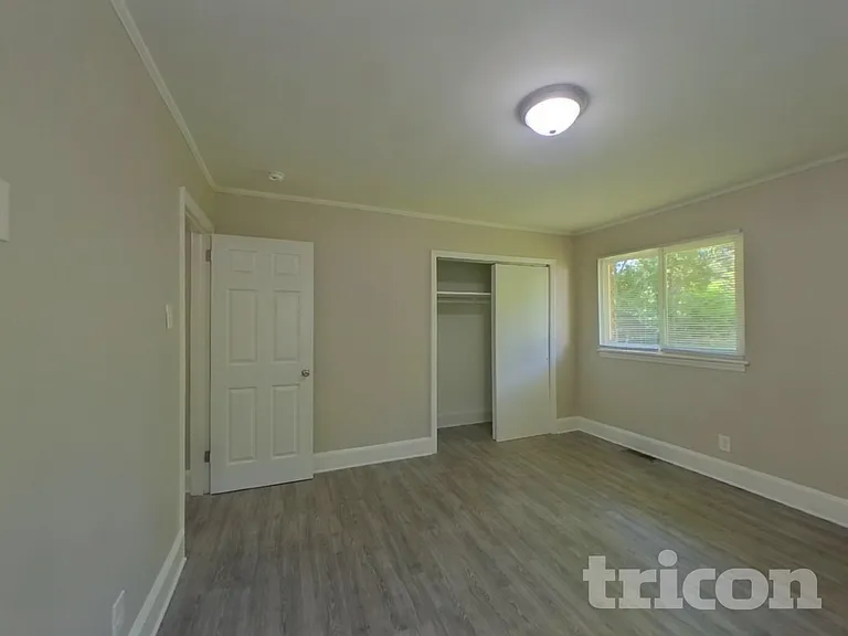 5530 Wedgewood Dr — Photo 8
