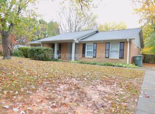 5204 Fieldbrook Dr, Greensboro, NC 27455