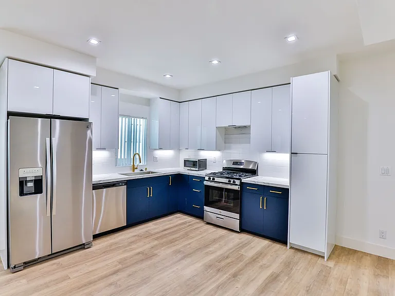 5536 Lexington Ave — Photo 27