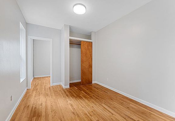 4th image of 424 E 116th St #16A