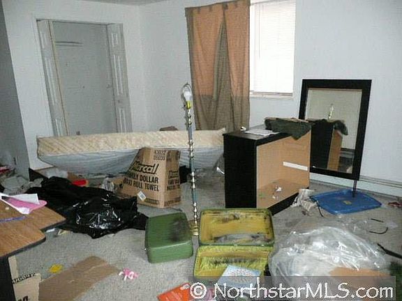 4th image of 315 Cook E