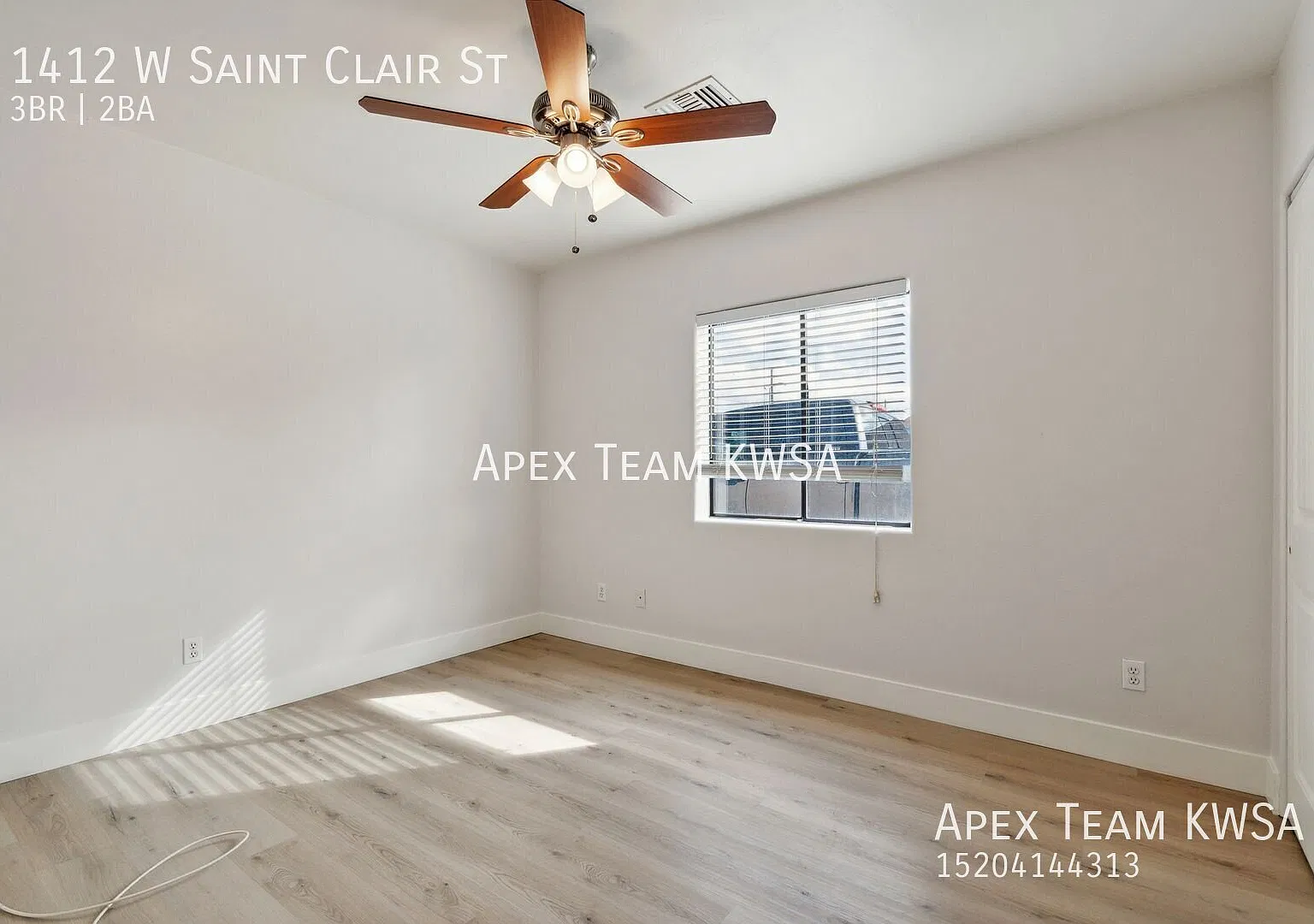 $1495- Lovely 3 Bed /2 Bath Upgraded Duplex near Silverbell Rd & Speedway Blvd with a private yard! — Photo 4