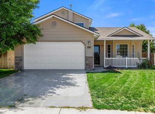 3911 E Greensprings Ct, Nampa, ID 83686