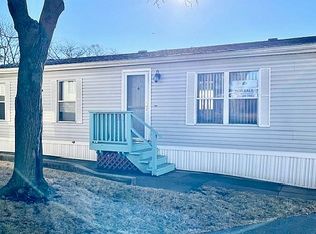 6801 S La Grange Rd #137, Hodgkins, IL 60525