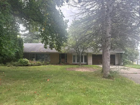 58076 Crumstown Hwy, South Bend, IN 46619