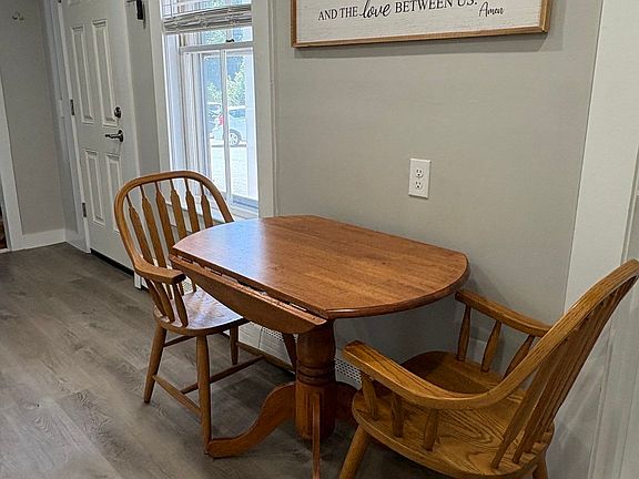 4th image of 38-40 School St #2