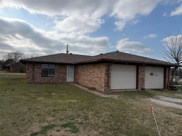 1605 Oak Cir #A, Anna, TX 75409