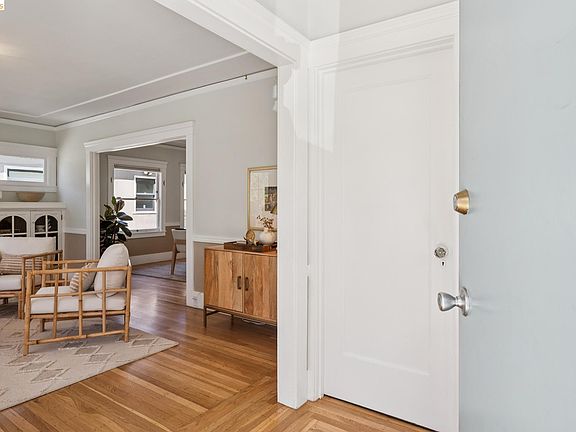 3rd image of 3027 Regent St