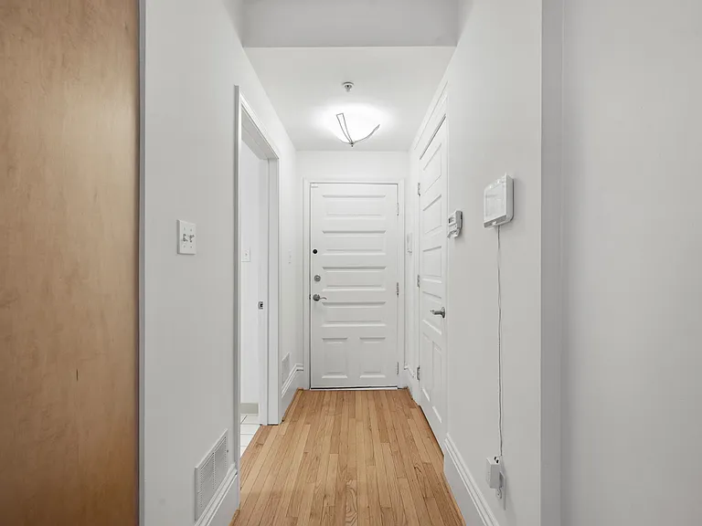 500 Shady Ave #22 — Photo 14