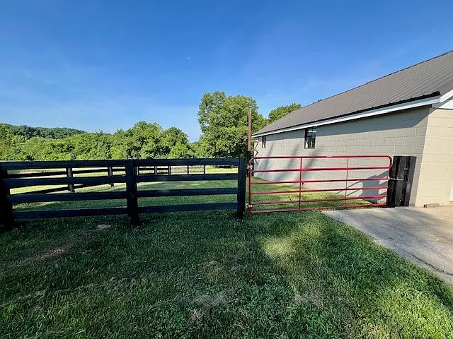 17302 Taylorsville Rd — Photo 54