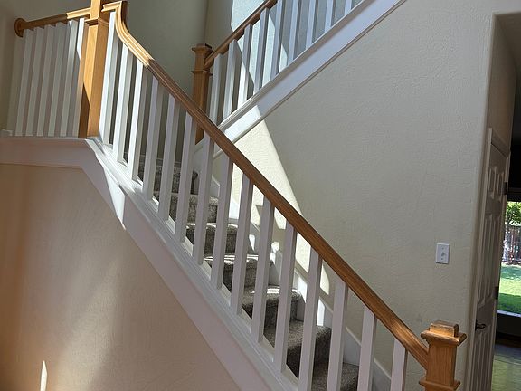 4th image of 1740 Sandstone Dr