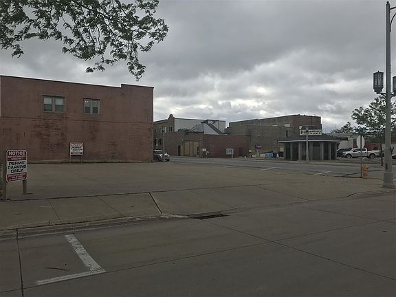 4th image of 1 Avenue E