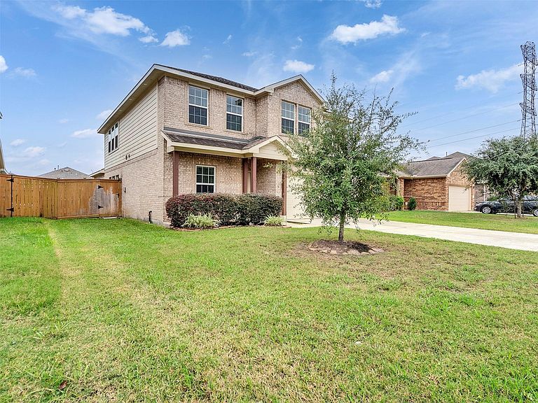 Listing photo 3