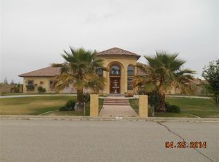 120 Wegis Ave, Bakersfield, CA 93314