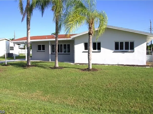615 Monterey Ave, Cape Coral, FL 33904