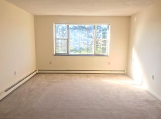 125 Lexington St APT 28, Auburndale, MA 02466