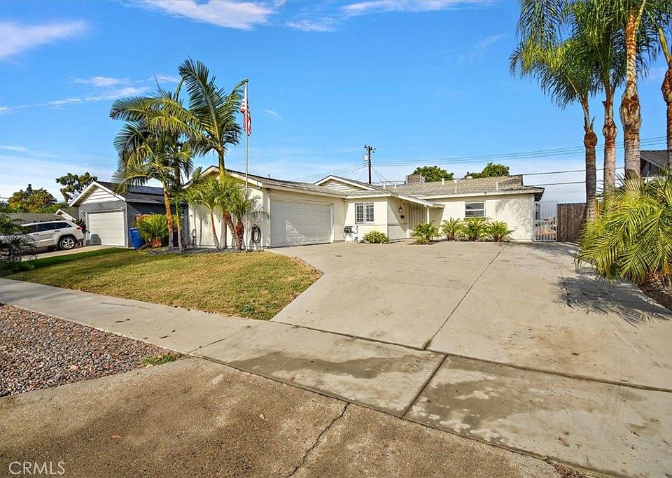 1st image of 711 Buena Vista Ave