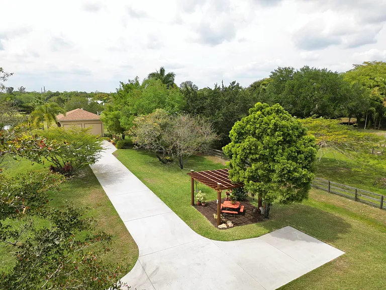 10735 Lantana Rd #GH — Photo 41