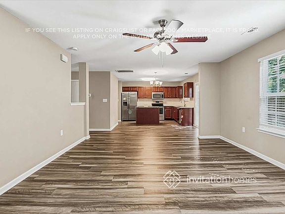 5th image of 4924 Broad Leaf Ct