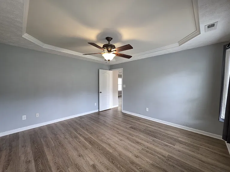 4608 Crystobal Rd — Photo 10
