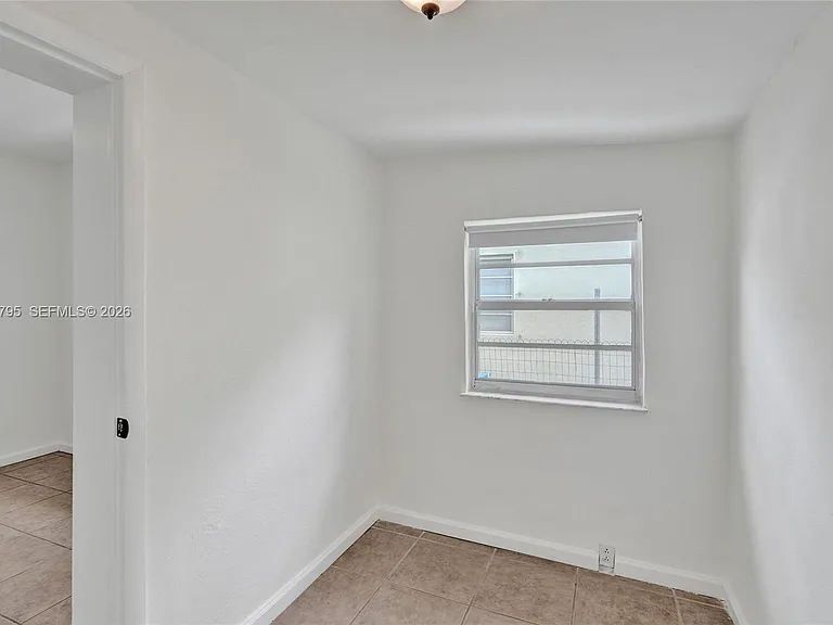 2920 SW 3rd St #2920 — Photo 15