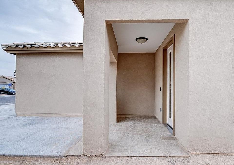 1st image of 2792 San Gabriel Dr