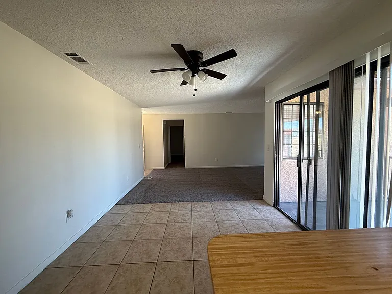 20318 Thunderbird Rd — Photo 32