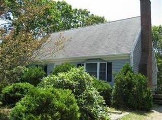 49 Exeter Rd, West Yarmouth, MA 02673