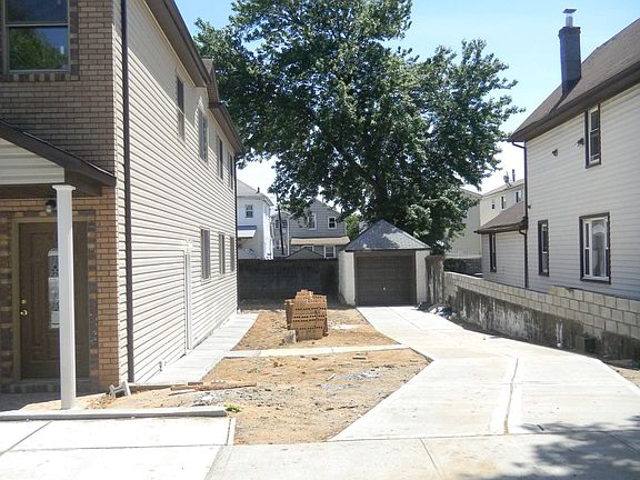 3rd image of 13335 146th St