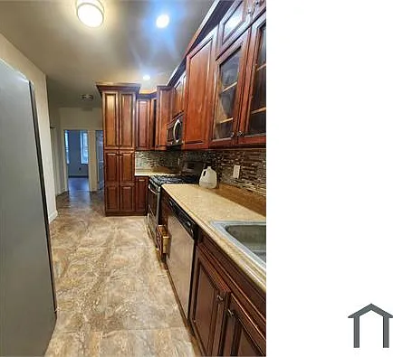 458 Bristol St #2 — Photo 7