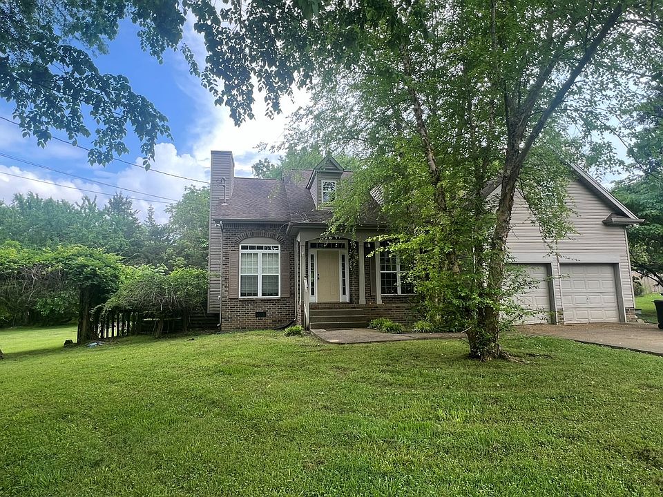 1st image of 411 Grovewood Dr
