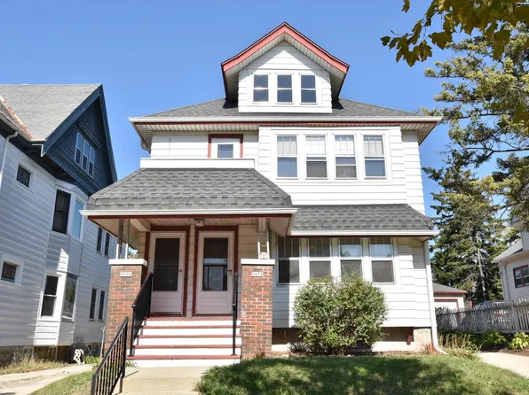 2028 East Newton AVENUE #2030, Shorewood, WI 53211
