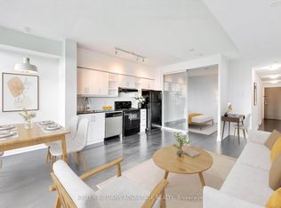 160 Vanderhoof Ave #1718, Toronto, ON M4G0B7