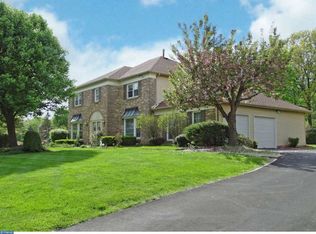 1938 Armstrong Dr, Lansdale, PA 19446