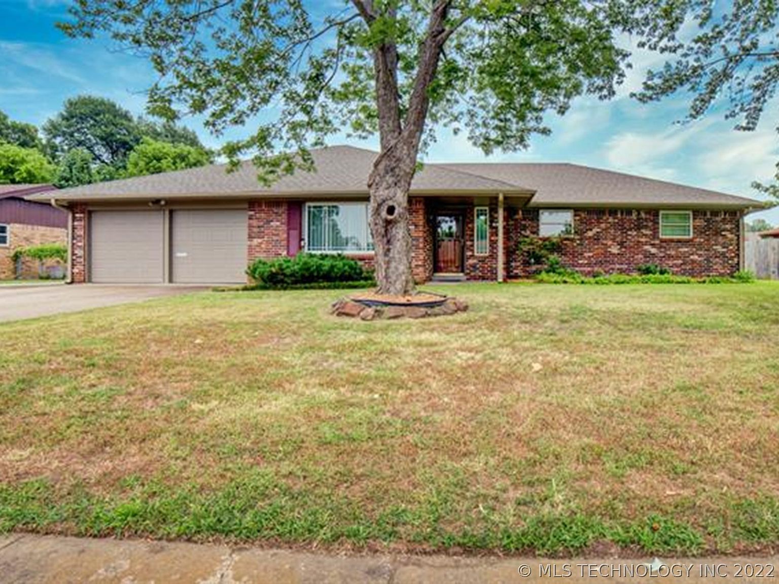 828 Belmont Rd, Bartlesville, OK 74006 Zillow